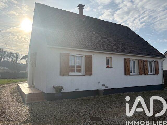 Maison - 90 m² - 4 pièces