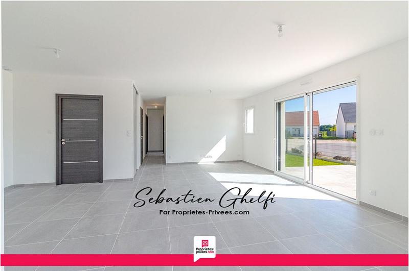 Maison - 90 m² - 5 pièces