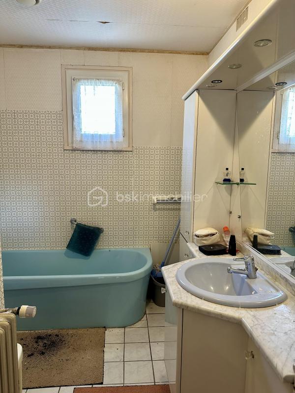 Pavillon - 110 m² - 5 pièces