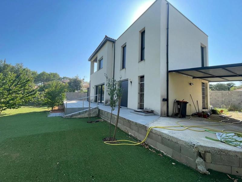 Villa - 136 m² - 5 pièces