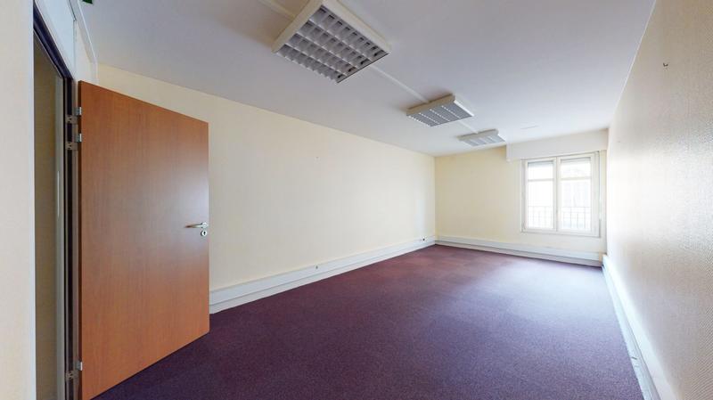 Local commercial - 210 m²