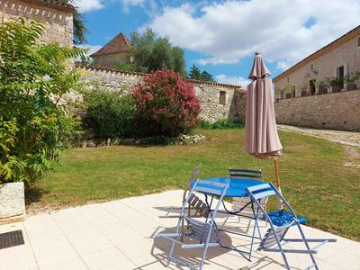 Demeure - 920 m² - 12 pièces