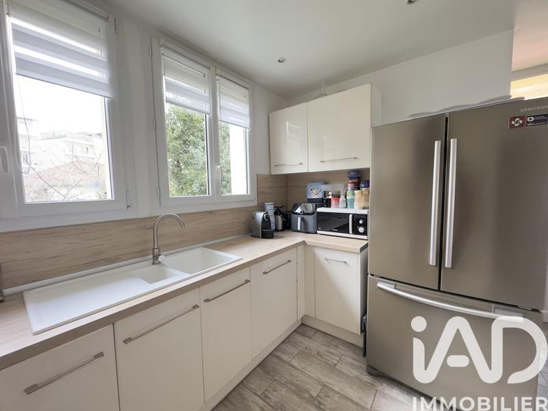 Maison - 95 m² - 5 pièces