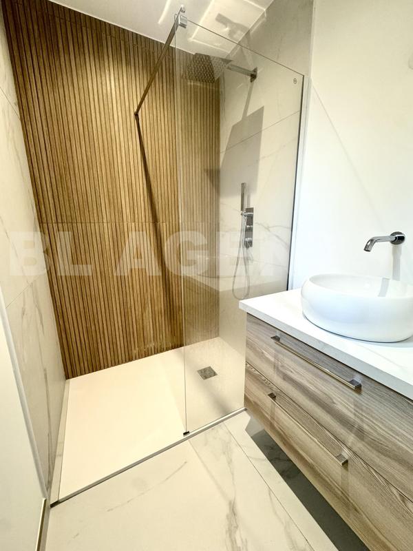 Maison contemporaine - 120 m² - 4 pièces