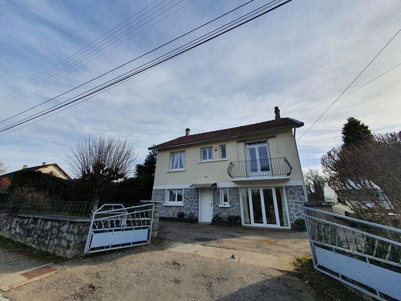 Maison - 136 m² - 5 pièces