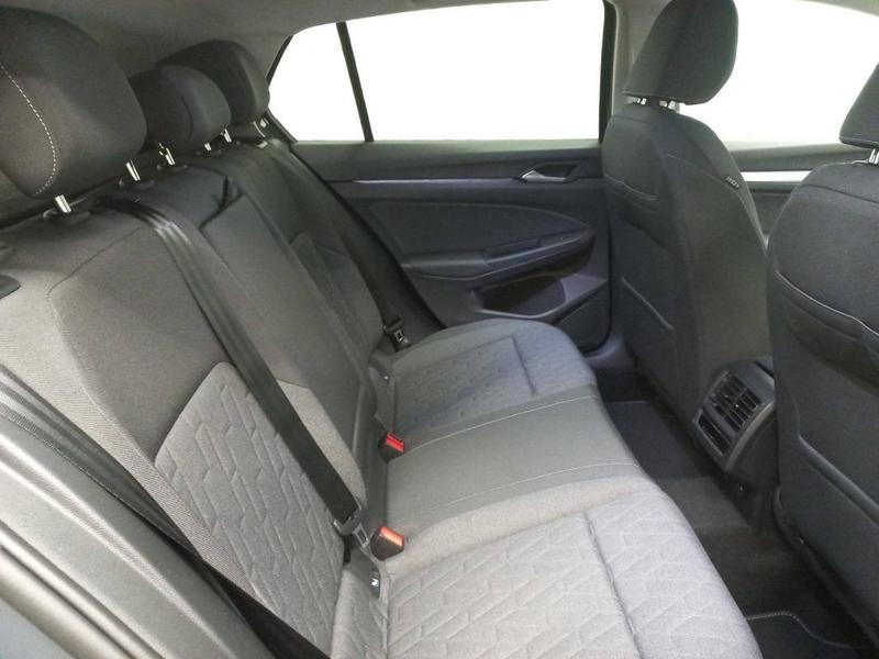 Volkswagen Golf 1.5 eHybrid 204 Dsg6 Vw Edition