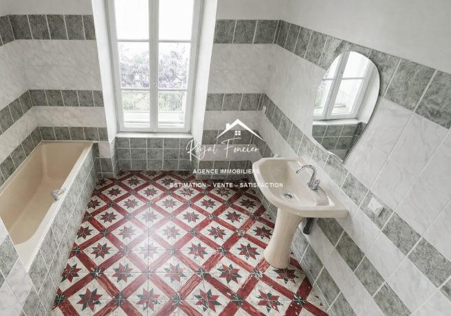 Maison - 113 m² - 7 pièces