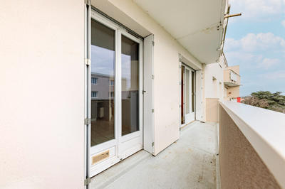 Appartement - 76 m² - 3 pièces