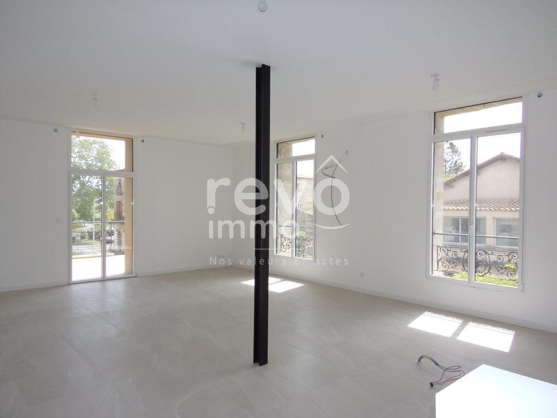 Appartement - 111 m² - 4 pièces