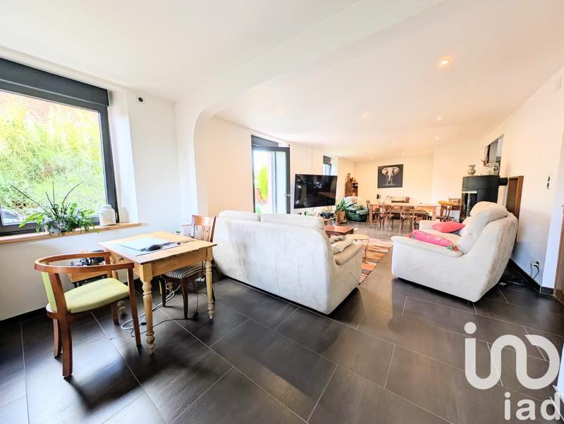 Maison - 223 m² - 8 pièces