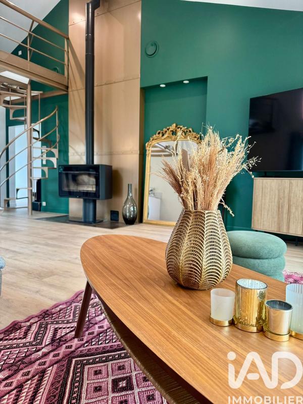 Maison - 189 m² - 6 pièces