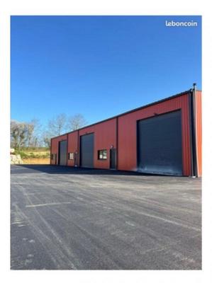 Parking / Garage - 195 m²