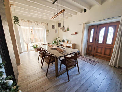 Maison - 142 m² - 5 pièces