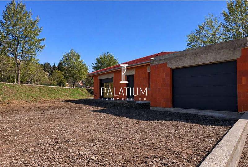 Maison - 110 m² - 4 pièces