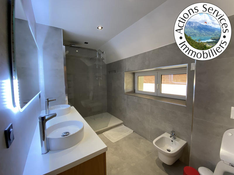 Maison - 133 m² - 4 pièces