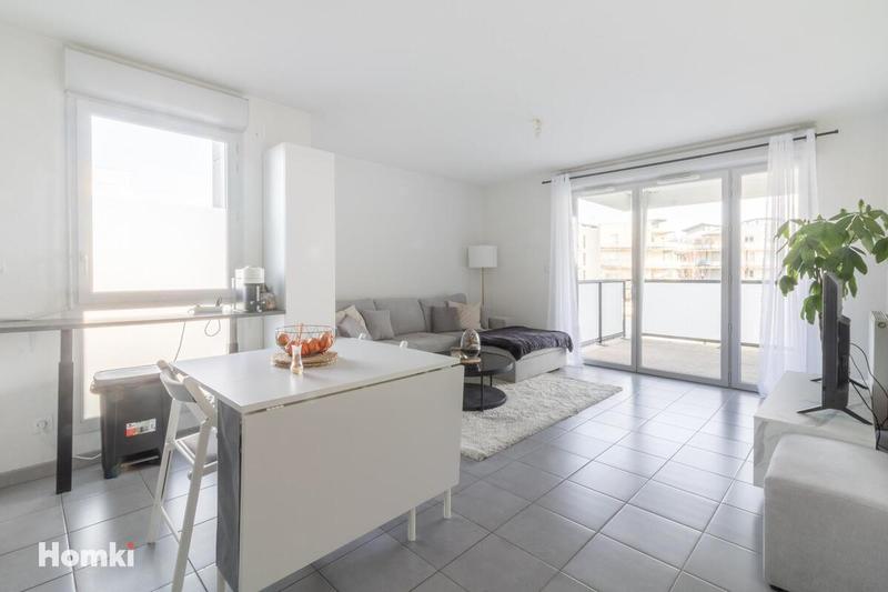 Appartement - 65 m² - 3 pièces