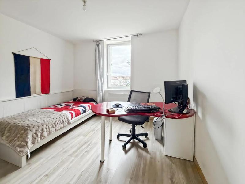 Maison de village - 100 m² - 5 pièces