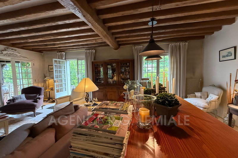 Maison - 145 m² - 5 pièces