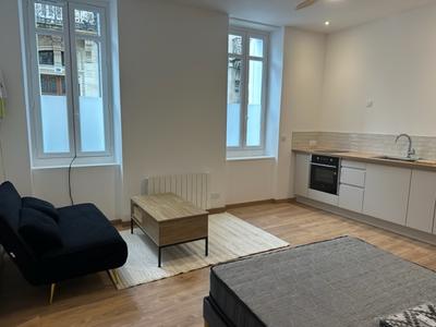 Studio - 28 m² - 1 pièce
