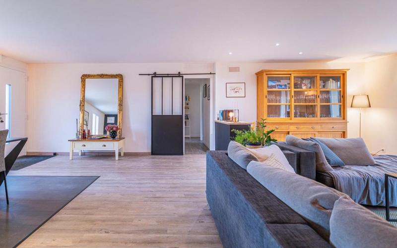 Maison traditionnelle - 135 m² - 6 pièces