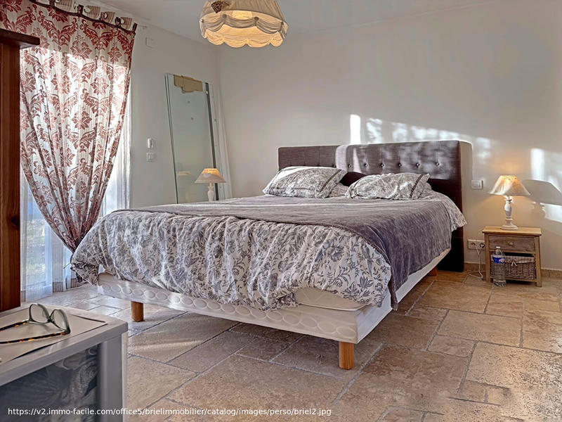 Maison - 174 m² - 7 pièces