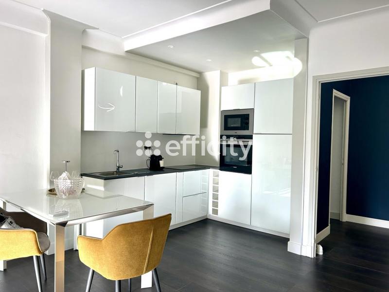 Appartement - 73 m² - 3 pièces