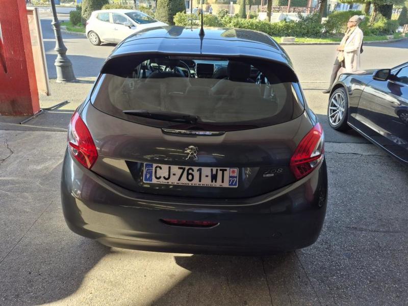 Peugeot 208 1.4 E-Hdi Bmp5 Blue Lion Active 5 portes (juil. 2012) (co2 87)