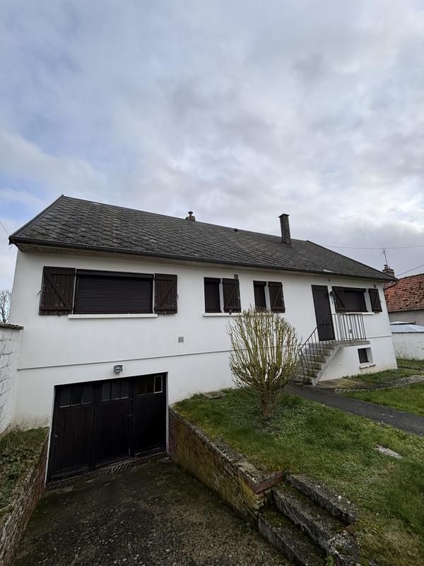 Maison - 94 m² - 5 pièces