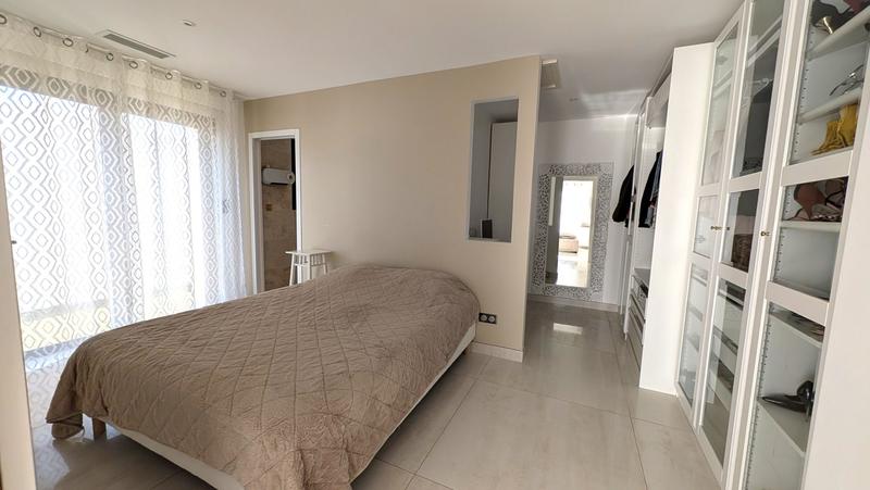 Villa - 134 m² - 6 pièces