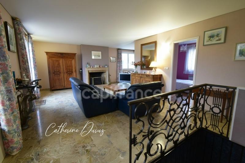 Maison - 100 m² - 6 pièces