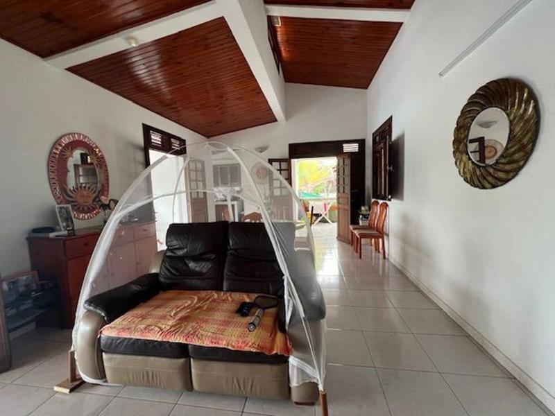 Maison - 200 m² - 8 pièces