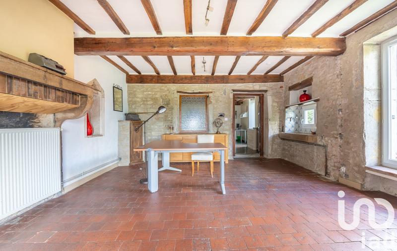 Maison - 234 m² - 7 pièces