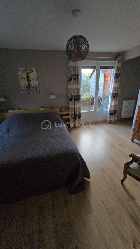 Maison - 170 m² - 6 pièces