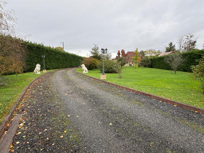 Maison - 176 m² - 5 pièces