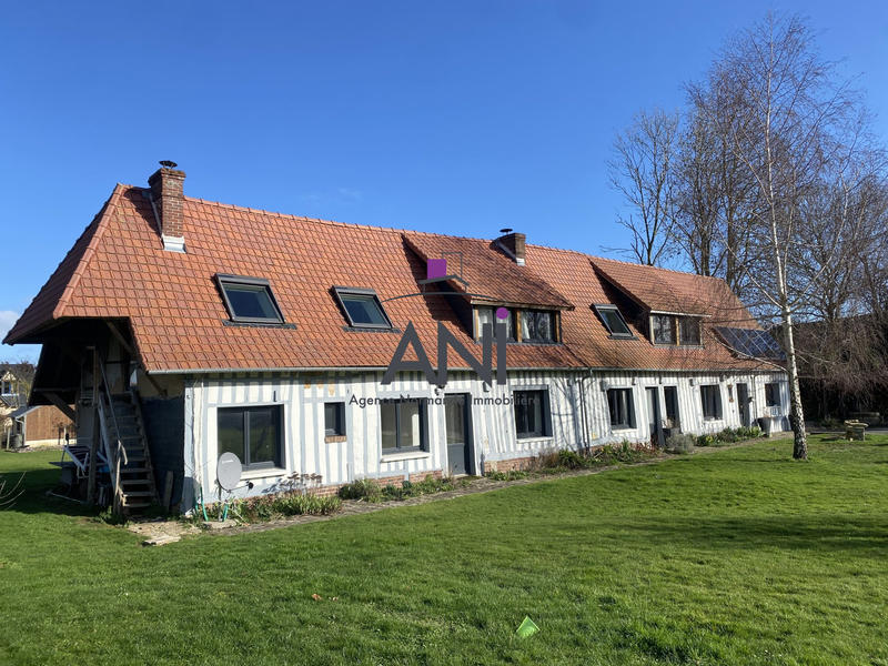 Maison - 242 m² - 11 pièces