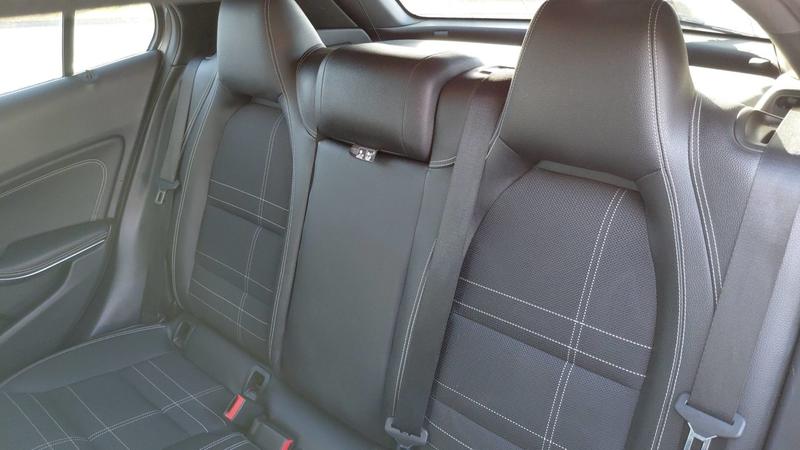 Mercedes Classe Gla 200 d 136 7g-Dct Business Executive - Automatique