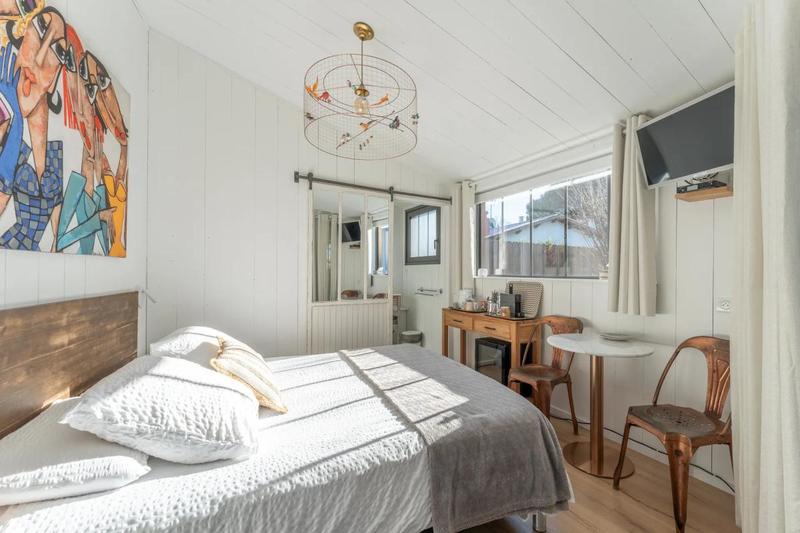 Maison - 233 m² - 9 pièces