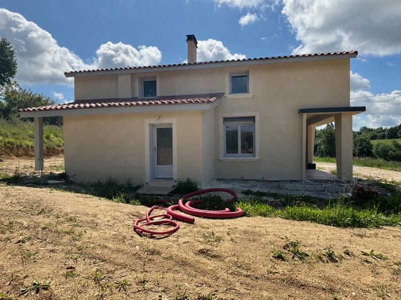 Maison de campagne - 200 m² - 2 pièces