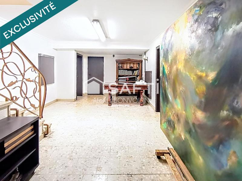 Maison de maîtres - 330 m² - 15 pièces