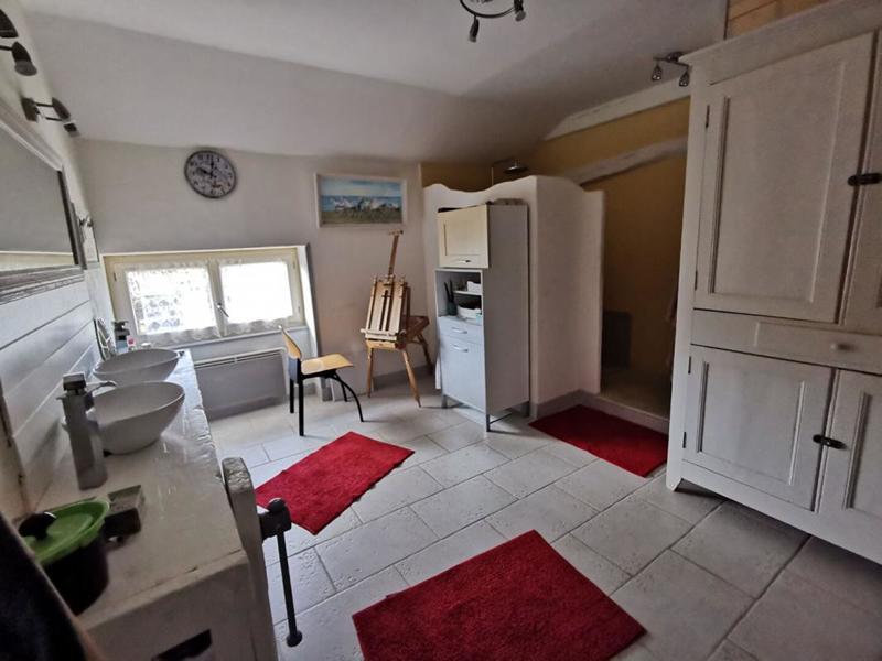 Maison - 313 m² - 10 pièces