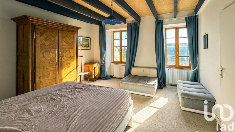 Maison - 278 m² - 12 pièces