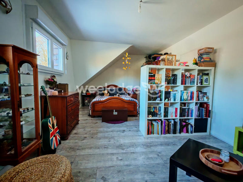 Maison - 262 m² - 10 pièces