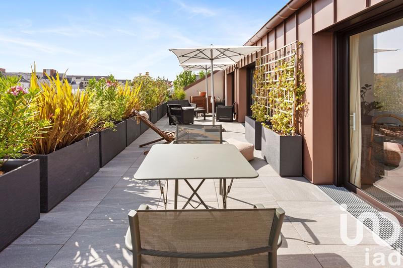 Appartement - 90 m² - 4 pièces