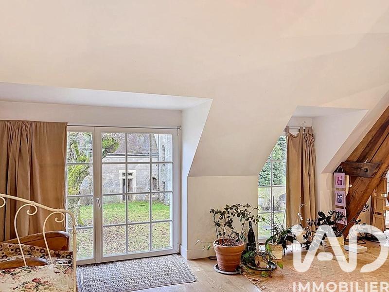 Maison - 354 m² - 10 pièces