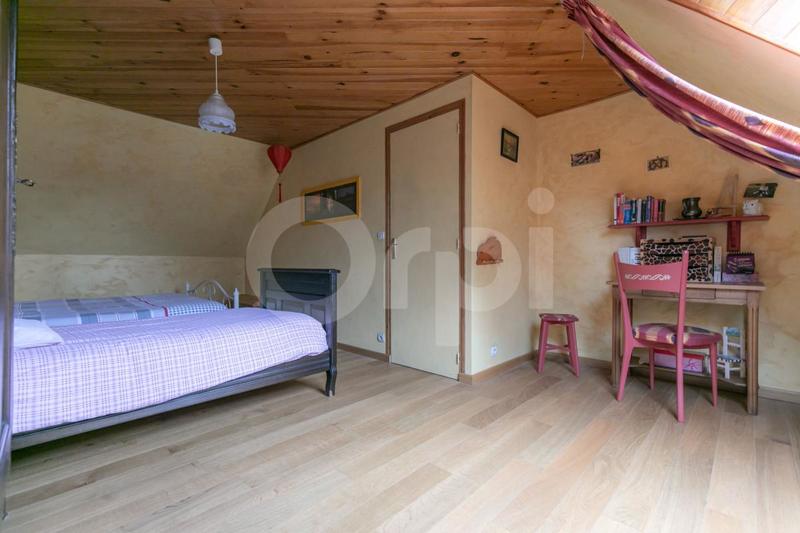 Maison - 138 m² - 6 pièces