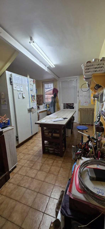 Maison - 230 m² - 11 pièces