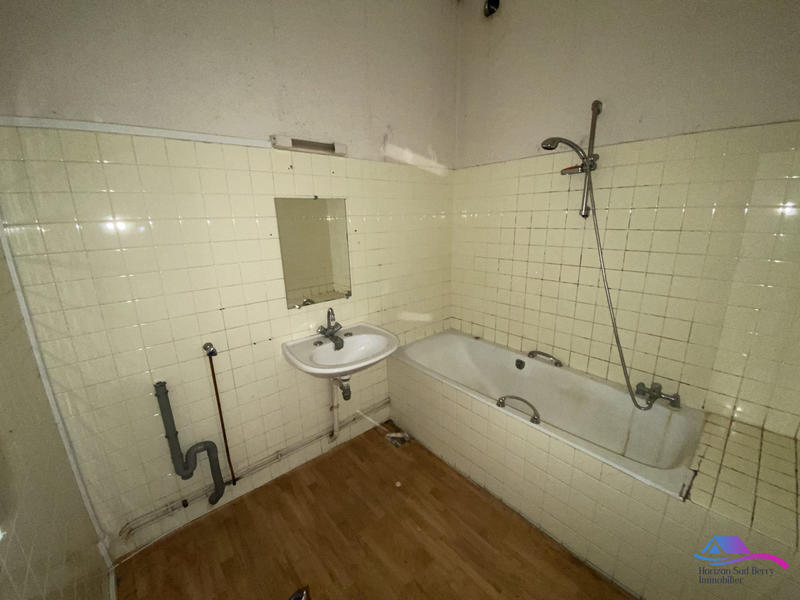 Maison - 171 m² - 8 pièces