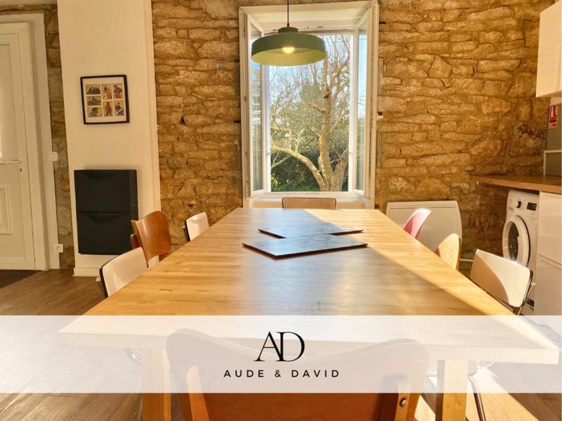 Maison - 230 m² - 7 pièces