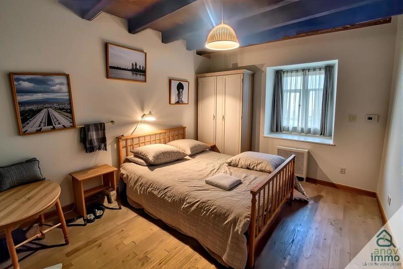 Maison de village - 90 m² - 5 pièces