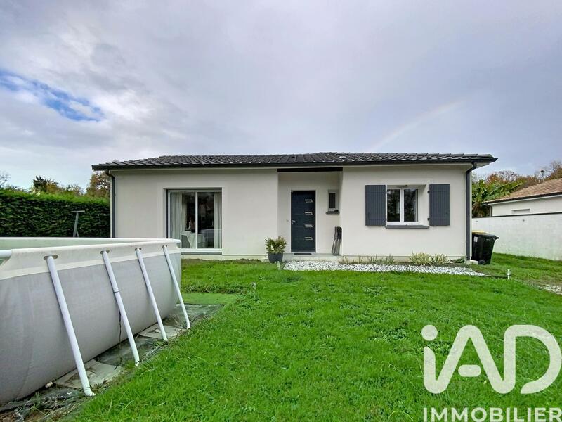 Maison - 107 m² - 5 pièces